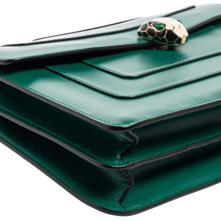 Pre Owned Bvlgari Green Leather Medium Serpenti Forever Shoulder Bag