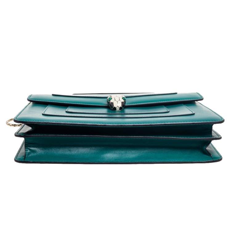 Pre Owned Bvlgari Green Leather Medium Serpenti Forever Shoulder Bag