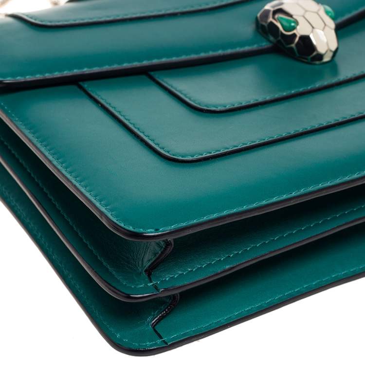 Pre Owned Bvlgari Emerald Green Leather Medium Serpenti Forever Shoulder Bag
