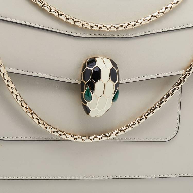 Pre Owned Bvlgari Off-White Leather Medium Serpenti Forever Shoulder Bag