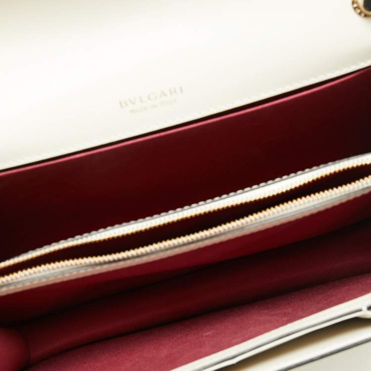 Pre Owned Bvlgari Off White Leather Serpenti Forever Flap Shoulder Bag