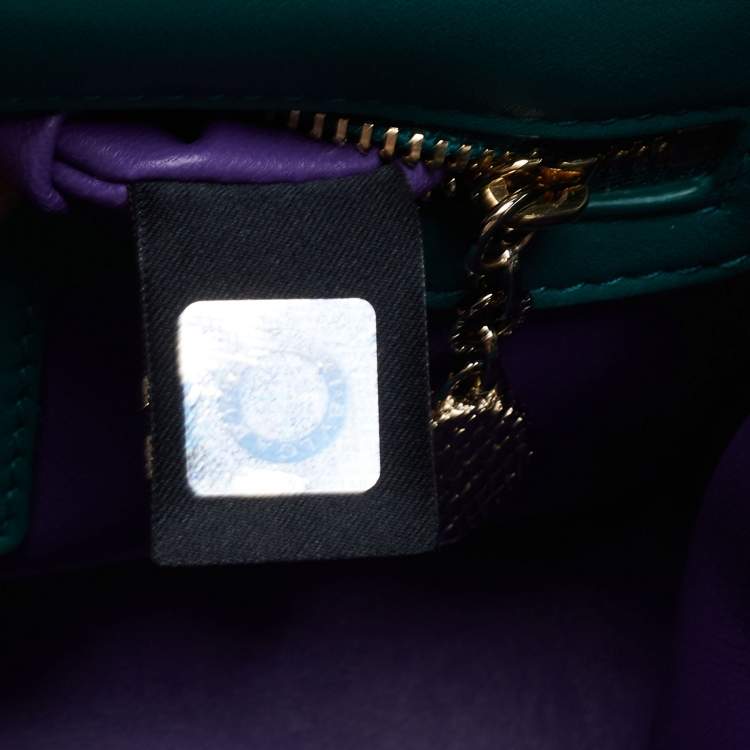 Pre Owned Bvlgari Green Quilted Leather Small Serpenti Cabochon Crossbody Bag
