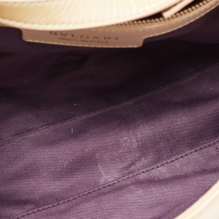 مملوكة مسبقًا Bvlgari Beige Patent Leather Chandra Shoulder Bag