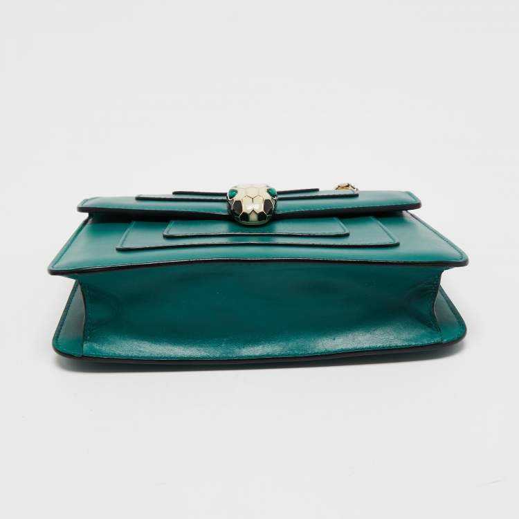 Pre Owned Bvlgari Green Leather Small Serpenti Forever Shoulder Bag