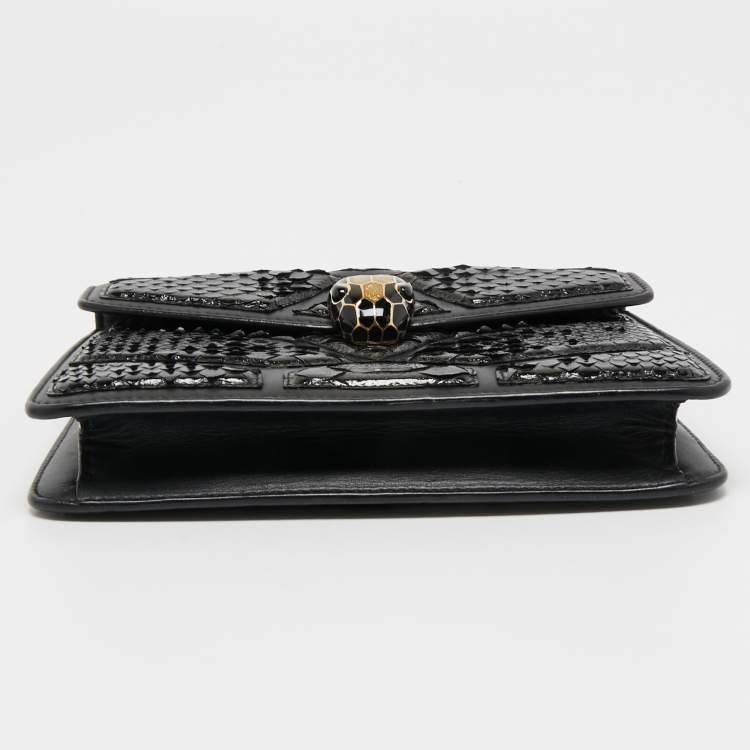مملوكة مسبقًا Bvlgari Black Leather and Python Small Serpenti Forever Shoulder Bag