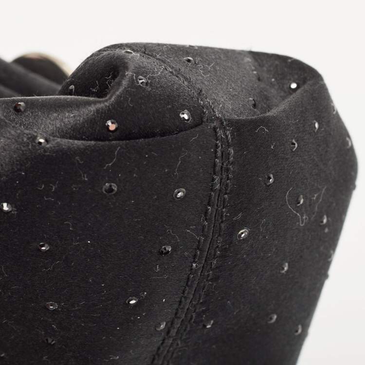 Pre Owned Bvlgari Black Satin and Lizard Crystals Cicladi Clutch Bag