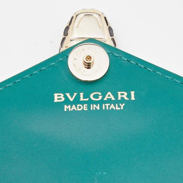 Pre Owned Bvlgari Green Leather Serpenti Forever Flap Wristlet Wallet