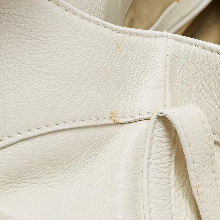 Pre Owned Bvlgari Off-White Leather Chandra Hobo