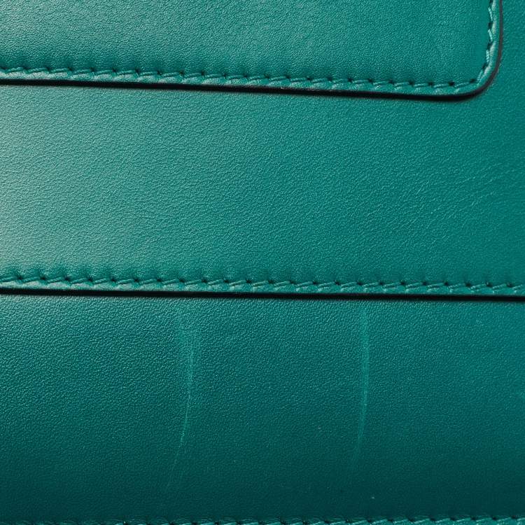Pre Owned Bvlgari Green Leather Medium Serpenti Forever Top Handle Bag