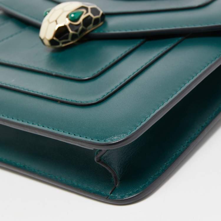 Pre Owned Bvlgari Green Leather Small Serpenti Forever Crossbody Bag