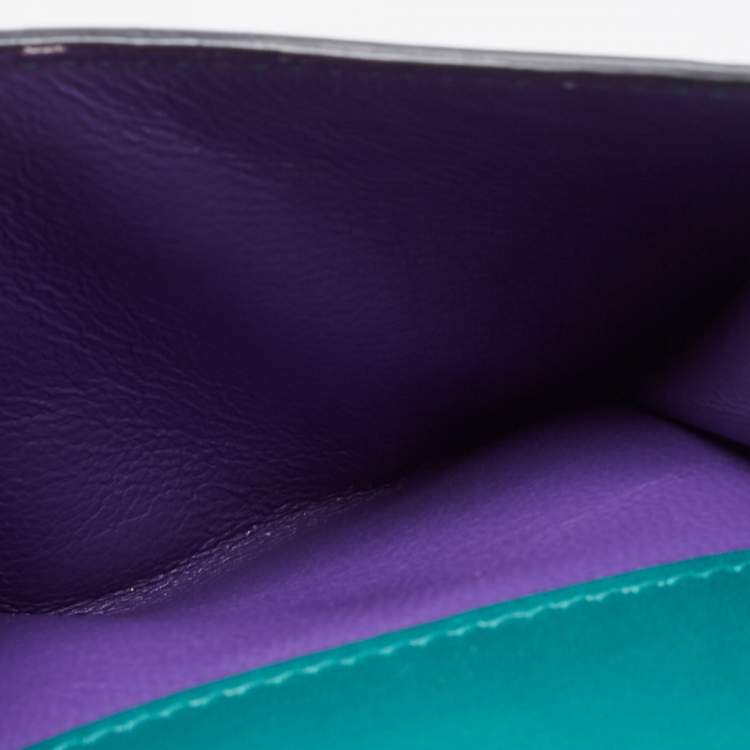 Pre Owned Bvlgari Green Leather Serpenti Forever Trifold Wallet