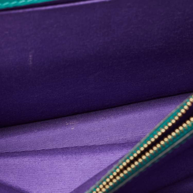 Pre Owned Bvlgari Green Leather Medium Serpenti Forever Flap Shoulder Bag