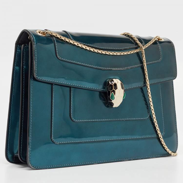 Pre Owned Bvlgari Green Patent Leather Medium Serpenti Forever Flap Shoulder Bag