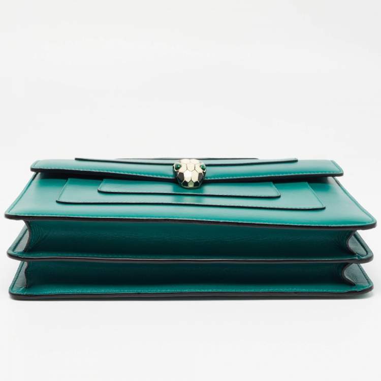 Pre Owned Bvlgari Green Leather Medium Serpenti Forever Flap Shoulder Bag