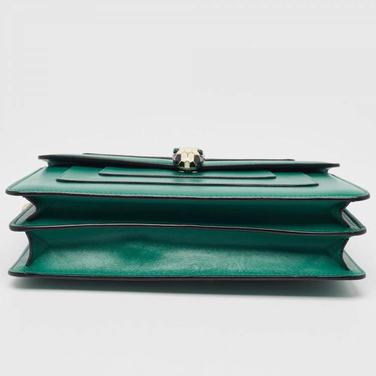 Pre Owned Bvlgari Green Leather Medium Serpenti Forever Shoulder Bag