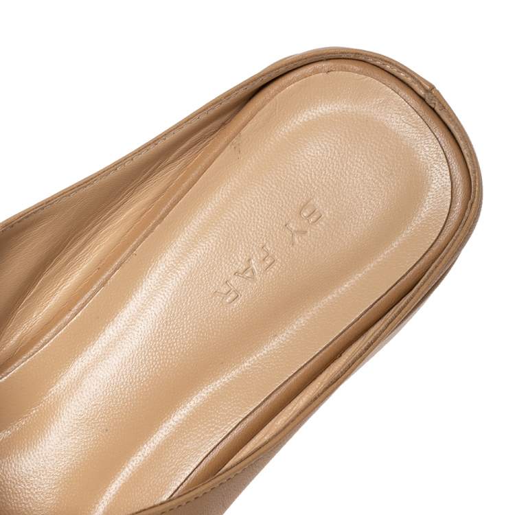 Pre Owned By Far Nude Leather Iggy Slide Sandals Size 38 