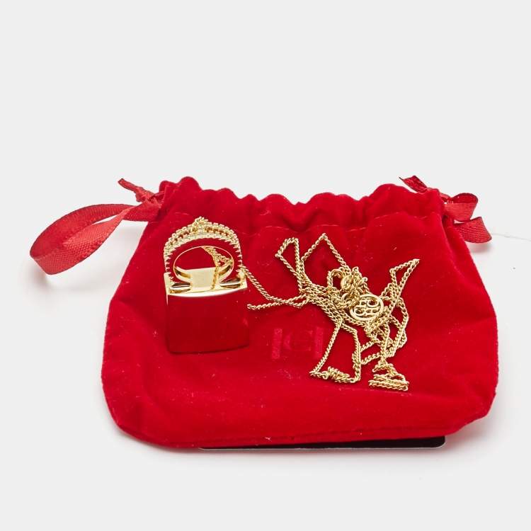 Pre Owned Carolina Herrera Lock Crystals Gold Tone Chain Necklace 