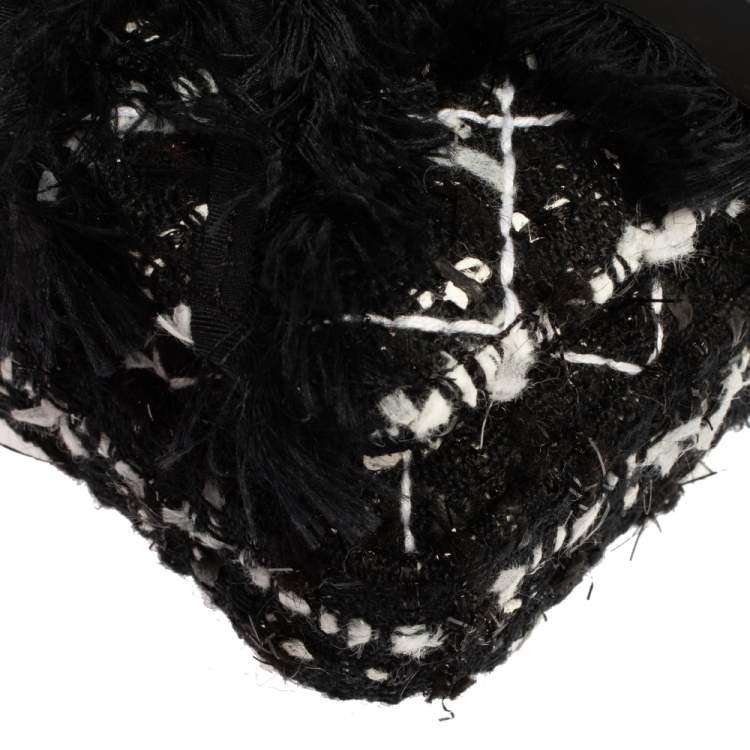 Pre Owned Carolina Herrera Black Tweed CH Flap Shoulder Bag