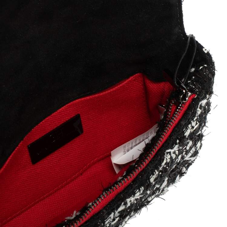 Pre Owned Carolina Herrera Black Tweed CH Flap Shoulder Bag