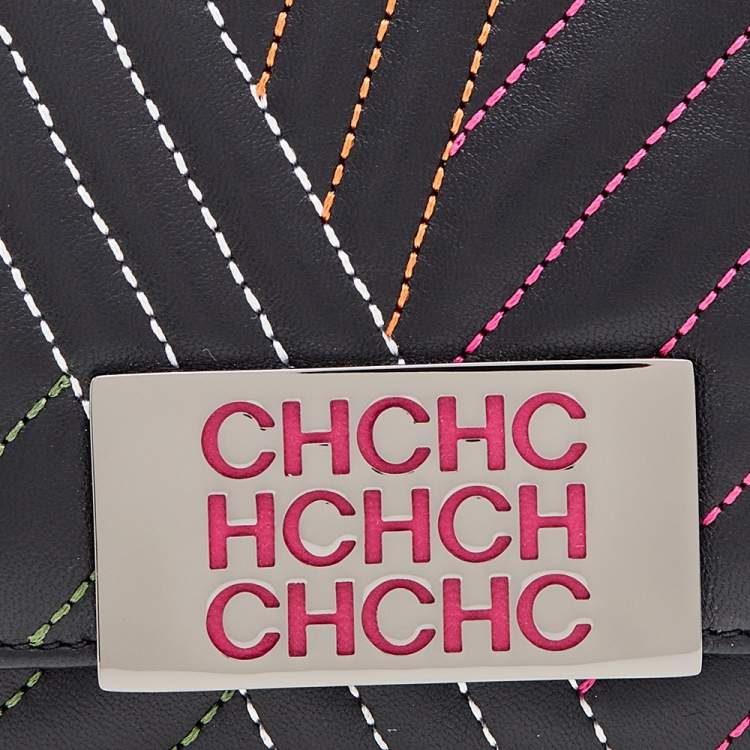 Pre Owned Carolina Herrera Black Quilted Leather Compact Wallet