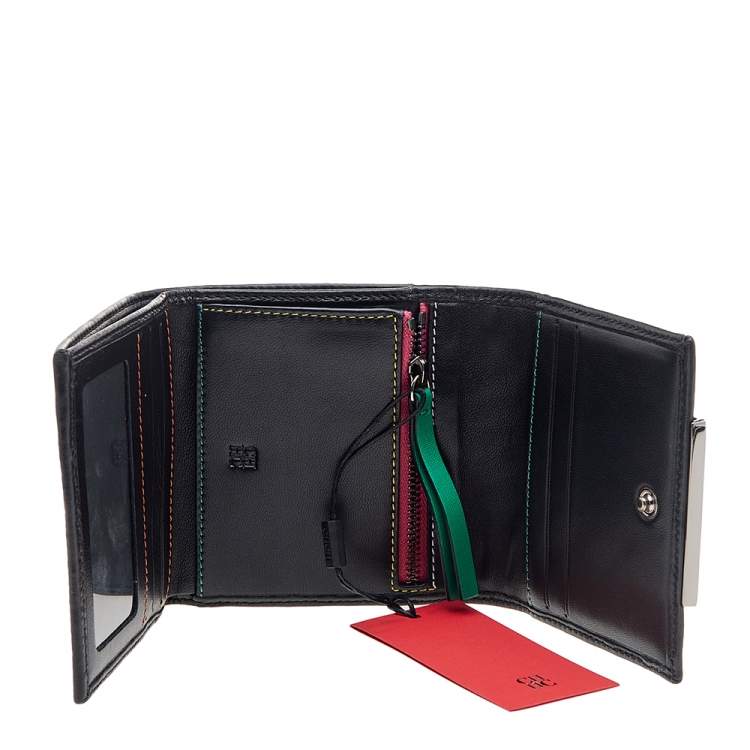 Pre Owned Carolina Herrera Black Quilted Leather Compact Wallet