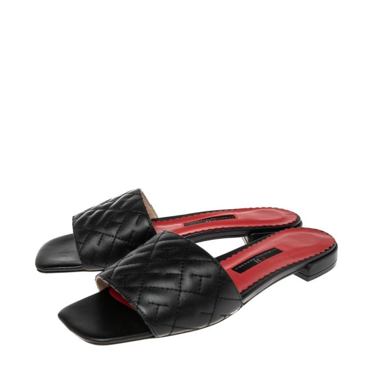 Pre Owned Carolina Herrera Black Initials Quilted Leather Initials 2020 Flats Slides Size 36