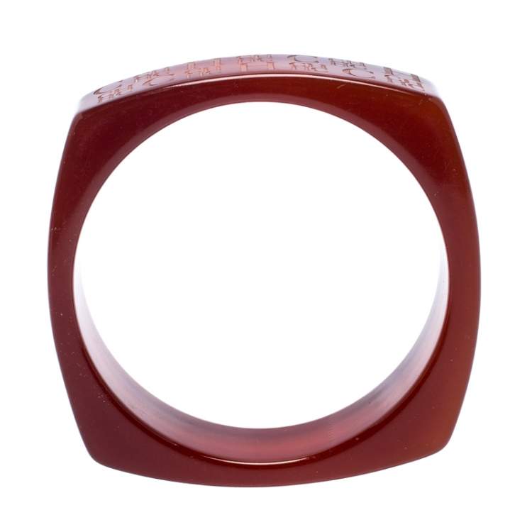 مملوكة مسبقًا Carolina Herrera Tan Brown Logo Etched Wide Bangle Bracelet