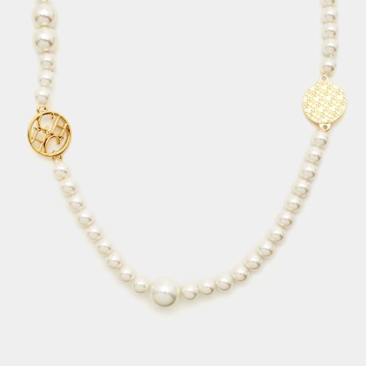 Pre Owned CH Carolina Herrera Faux Pearl Gold Tone Long Station Necklace