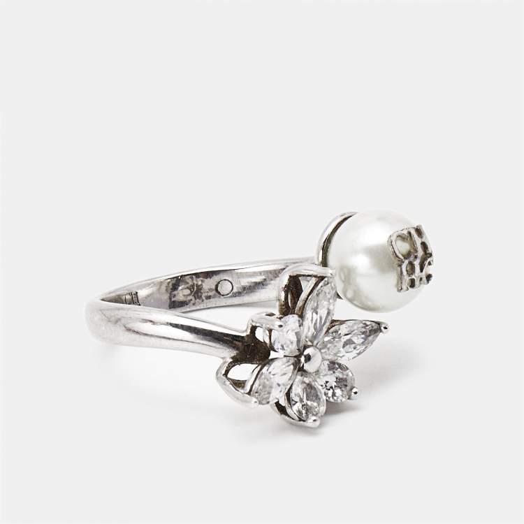 Pre Owned Carolina Herrera CH Crystal Faux Pearl Silver Tone Ring Size 56