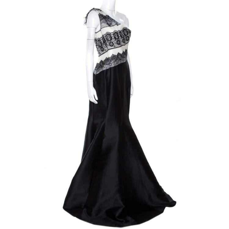 Pre Owned Carolina Herrera Monochrome Lace Print Silk One Shoulder Evening Gown M