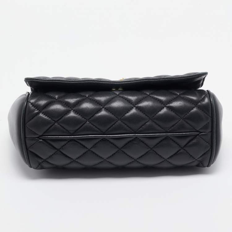 Pre Owned Carolina Herrera Black Quilted Leather Flap Chain Shoulder Bag