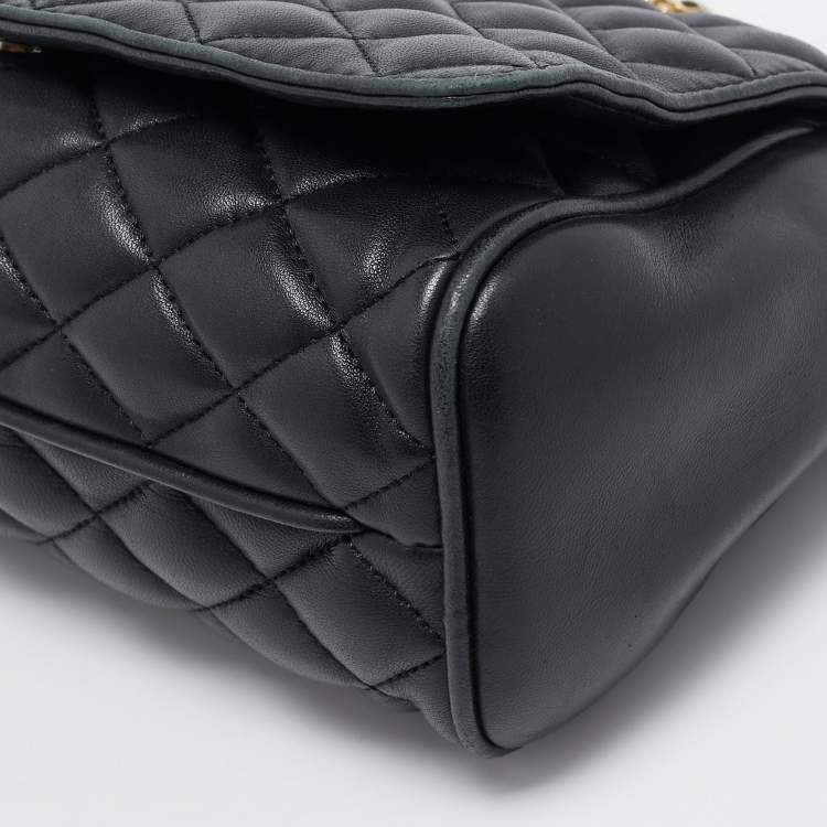 Pre Owned Carolina Herrera Black Quilted Leather Flap Chain Shoulder Bag
