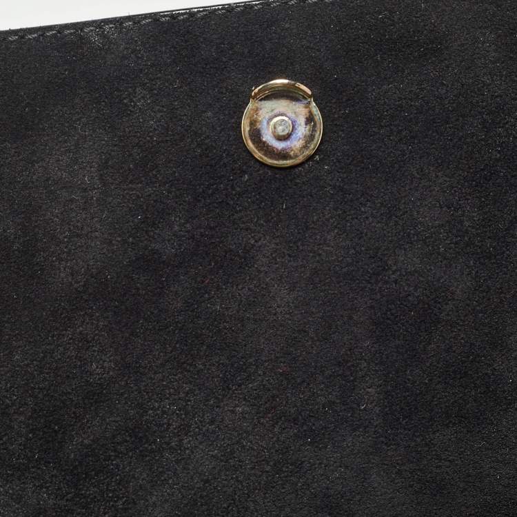 Pre Owned Carolina Herrera Black Diagonal Quilted Patent Leather Flap Top Handle Bag