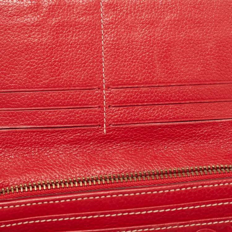 Pre Owned Carolina Herrera Red Monogram Embossed Leather Flap Continental Wallet