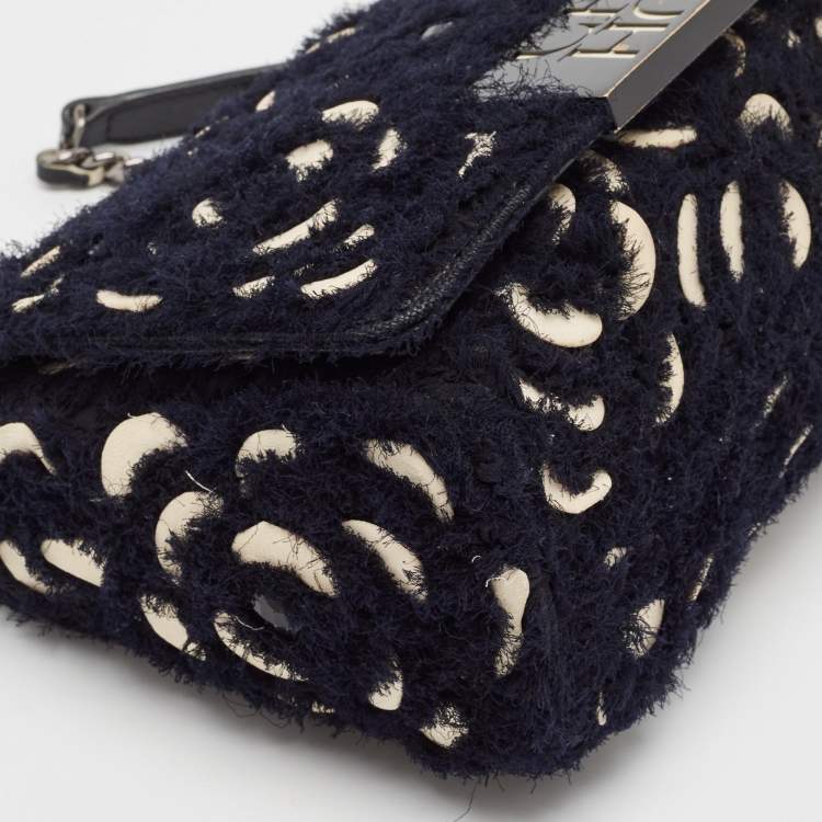 Pre Owned Carolina Herrera Black Leather and Tweed Floral Applique Shoulder Bag