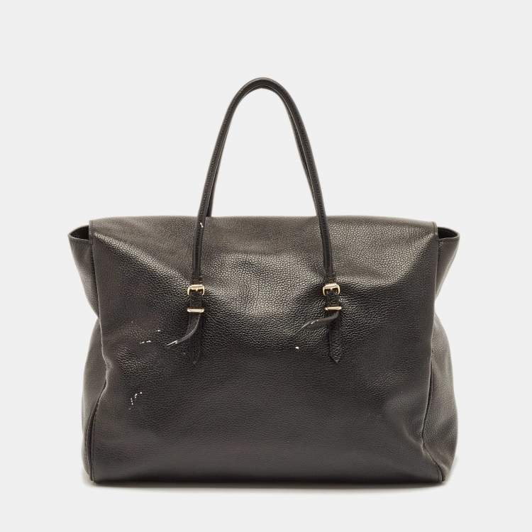 Pre Owned Carolina Herrera Black Leather Minueto Flap Bag
