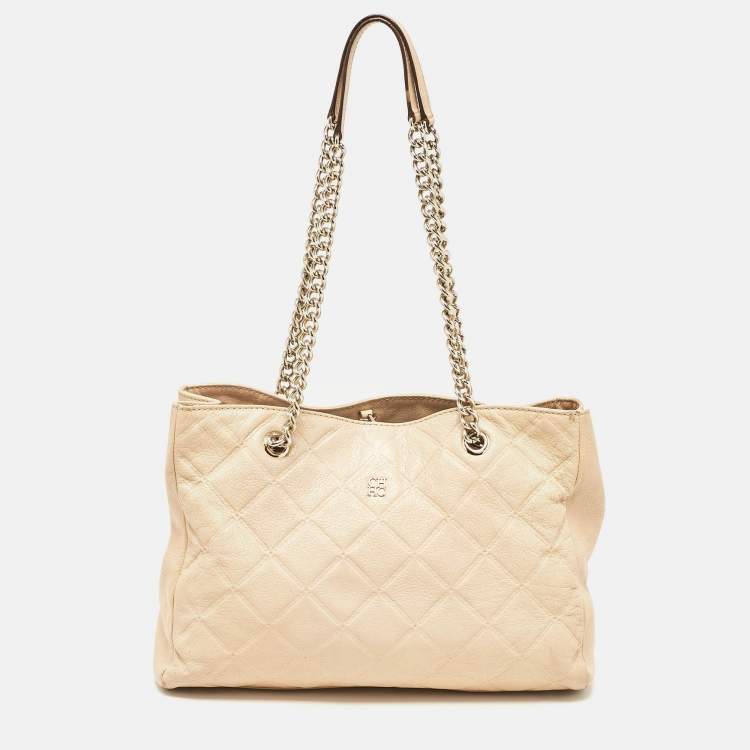 Pre Owned Carolina Herrera Beige Logo Embossed Quilted Leather Chain Tote
