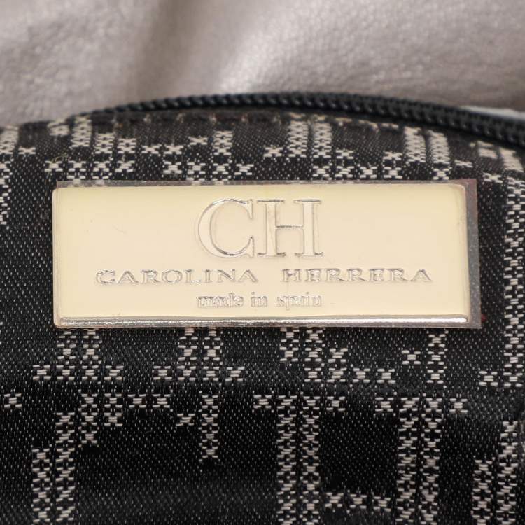 Pre Owned Carolina Herrera Grey Leather Pouch Clutch