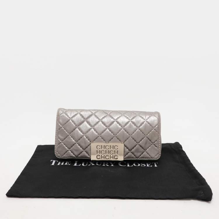 Pre Owned Carolina Herrera Grey Leather Pouch Clutch