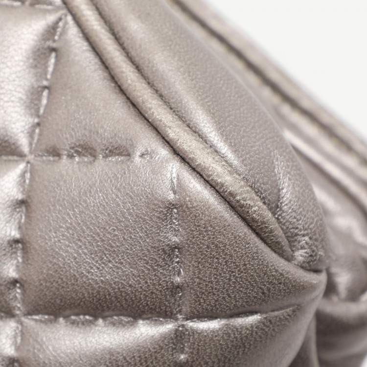 Pre Owned Carolina Herrera Grey Leather Pouch Clutch