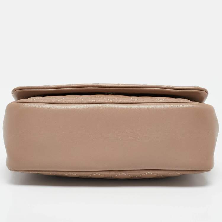 Pre Owned Carolina Herrera Beige Quilted Leather Flap Chain Crossbody Bag