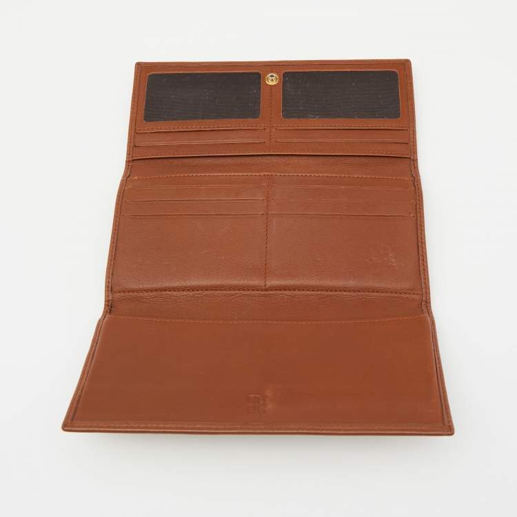 Pre Owned Carolina Herrera Brown/Gold Leather Lasercut Flap Continental Wallet