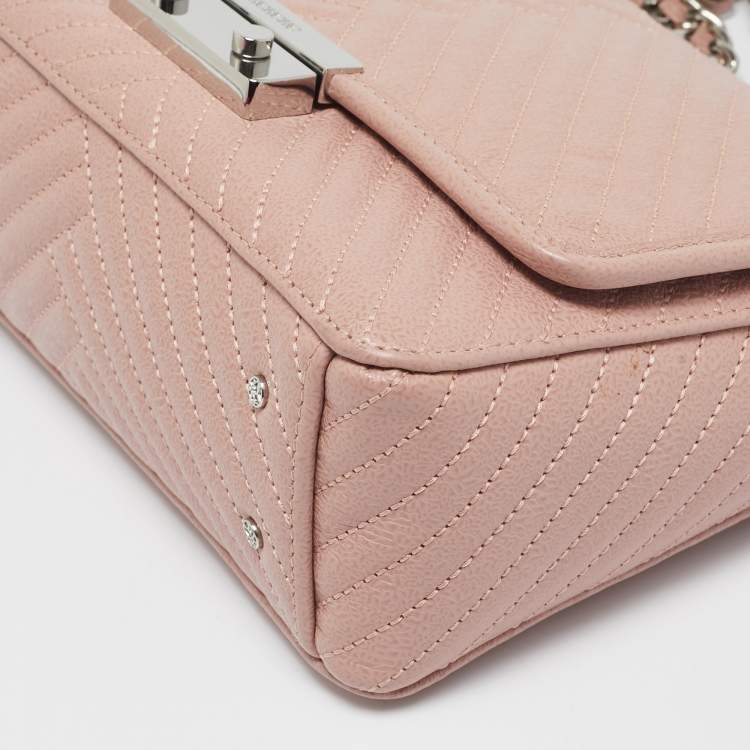 Pre Owned Carolina Herrera Light Pink Diagonal Quilt Leather Pushlock Flap Bag