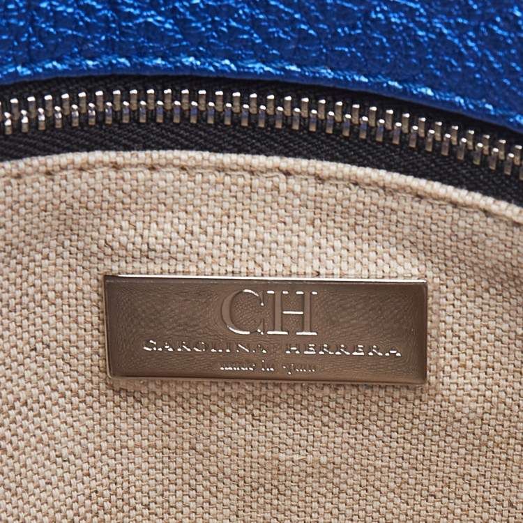 Pre Owned Carolina Herrera Blue Quilted Leather Logo Charm Chain Tote