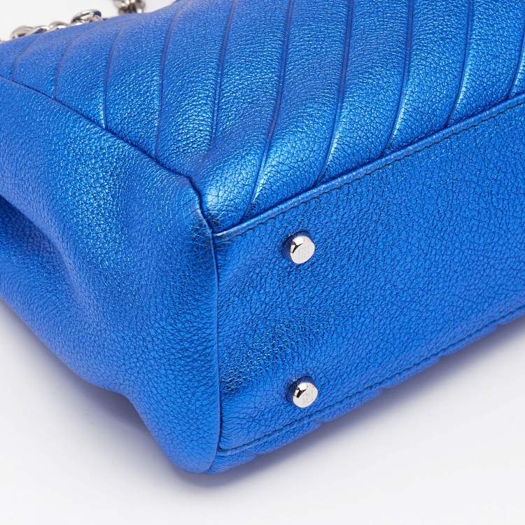 Pre Owned Carolina Herrera Blue Quilted Leather Logo Charm Chain Tote