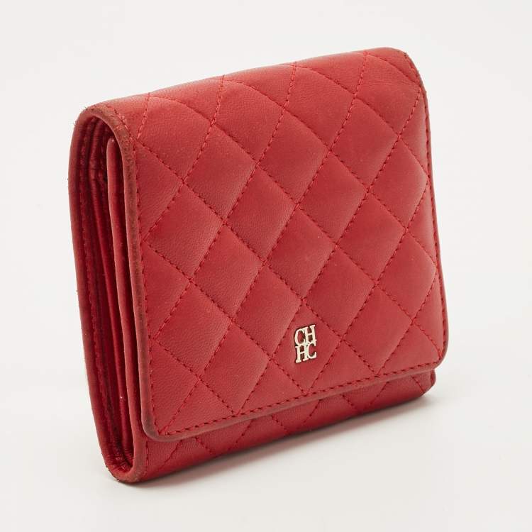 Pre Owned Carolina Herrera Red Quilted Leather Trifold Compact Wallet