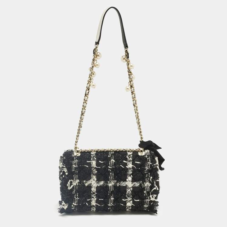 Pre Owned Carolina Herrera Black/White Tweed CHHC Pearl Embellished Shoulder Bag