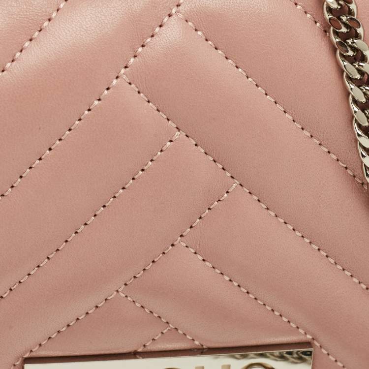 Pre Owned Carolina Herrera Pink Quilted Leather Bimba Chain Clutch