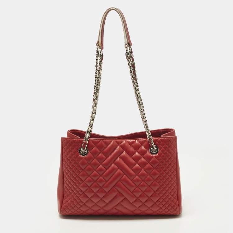 Pre Owned Carolina Herrera CHHC Logo Red Quilted Leather Chain Tote