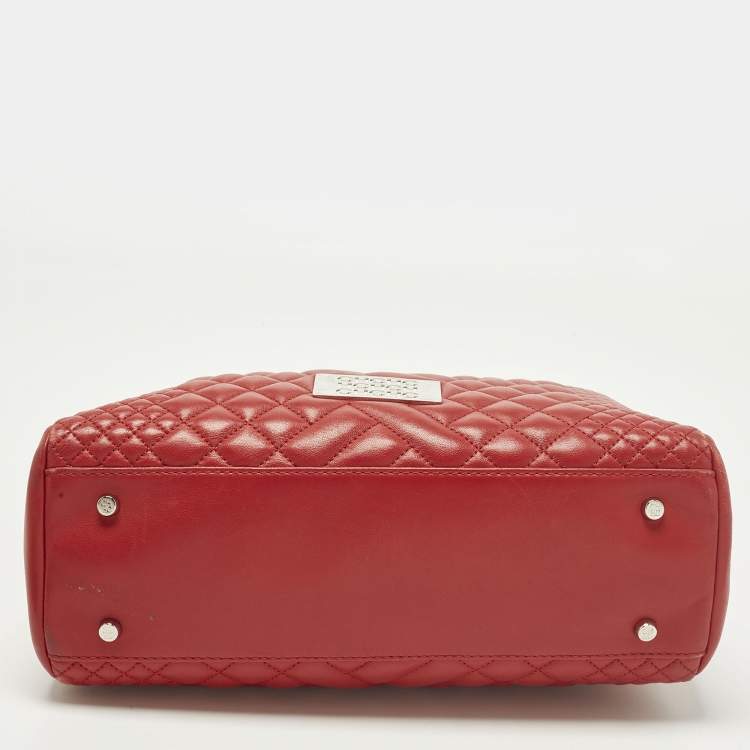 Pre Owned Carolina Herrera CHHC Logo Red Quilted Leather Chain Tote